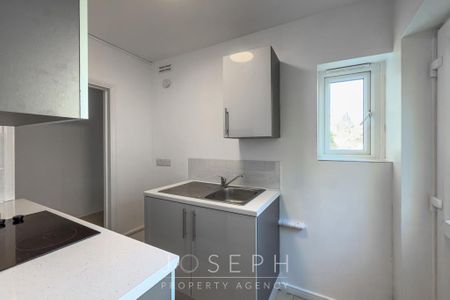 Studio to rent - Photo 4