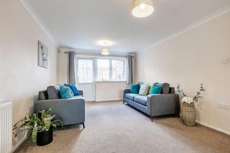 5 bedroom terraced house to rent - Photo 3