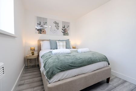 Theodora Street - Photo 2