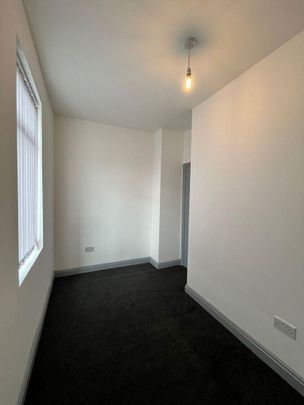 2 bedroom house to rent - Photo 1