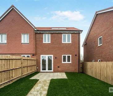 Funnell Drive, Stone Cross, Pevensey, East Sussex, BN24 - Photo 5