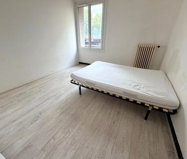 Location Appartement 3 pièces 71m² AIX EN PROVENCE 13100 - Photo 3