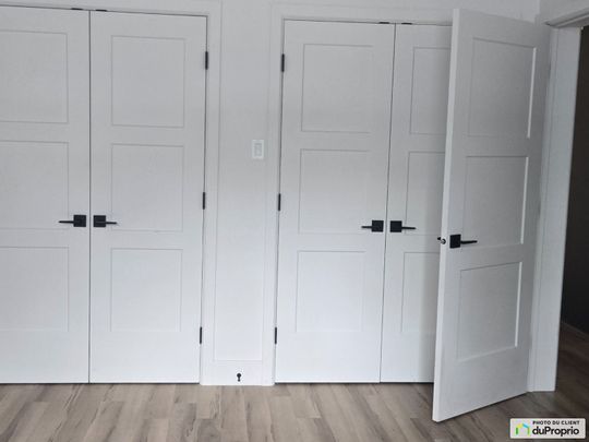 8420, Rue de Teck, Anjou à louer - Photo 1