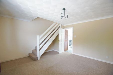 Littleton Close - Warrington - WA5 - Photo 2