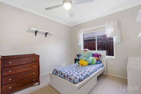 Luxury Family Living with heart! - Photo 5
