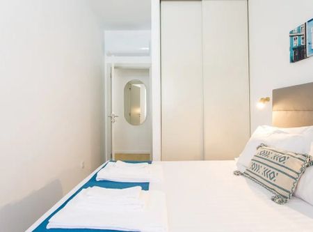 Travessa dos Pescadores, Lisbon, Lisbon 1200-425 - Photo 4