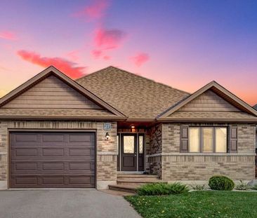 For Lease - 27 Portland Street Unit# Main Floor, Collingwood, Ontario - Photo 4