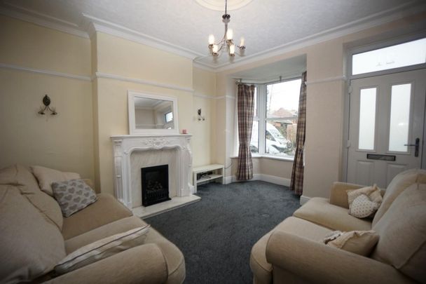3 bedroom House To Let - Photo 1