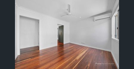 Renovated City Retreat Unit in the Heart of Woolloongabba - Photo 4