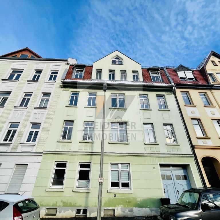 Geräumige 2-Raum-Wohnung mit Balkon & Wanne nahe am Wintergarten - Foto 1