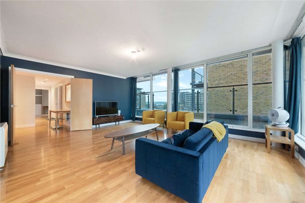 Boardwalk Place, London, E14 5SQ - Photo 1