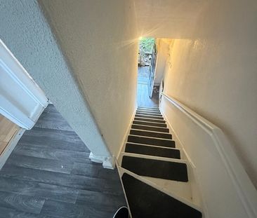 2 Bed Terraced House, Saunders Road, S2 - Photo 4
