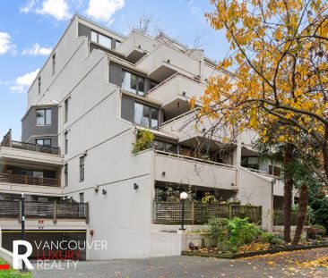 Condo in Downtown Vancouver, BC - Photo 5