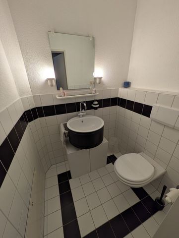 21/2-ROOM APARTMENT IN DÜBENDORF (ZH), FURNISHED, TEMPORARY - Photo 3