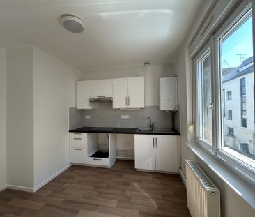 RUE LESAGE, Reims - Photo 1