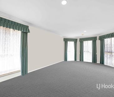 14 Mirambeek Road, Hoppers Crossing VIC, Belconnen - Photo 2