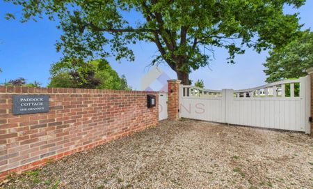 Cranes Lane, Colchester - Photo 3