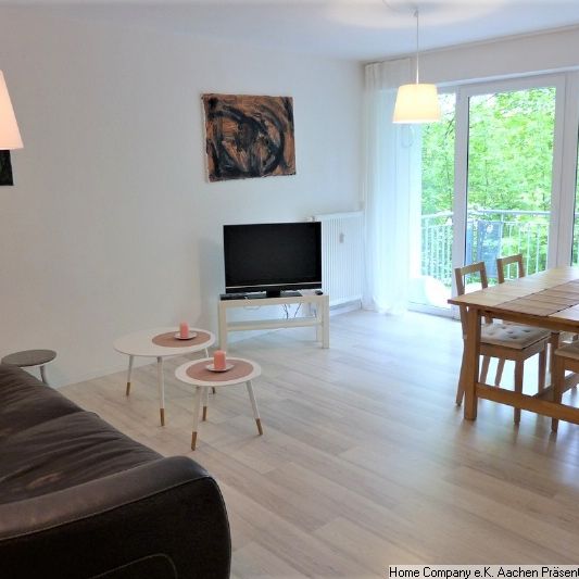 Kohlscheid: Barrierefreie, möblierte 2-Zimmerwohnung mit Balkon - Photo 1