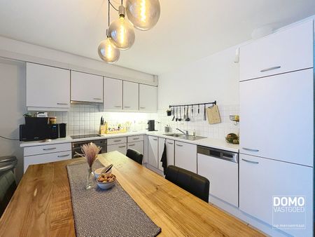 RUIM APPARTEMENT MET TERRAS, 2 SLAAPKAMERS EN PARKEERPLAATS IN HET CENTRUM VAN HASSELT - Foto 4