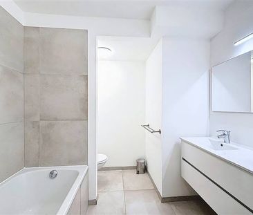 Appartement te huur - Photo 1