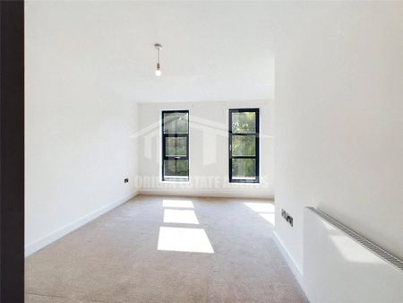 3 bedroom terraced house to rent - Photo 4