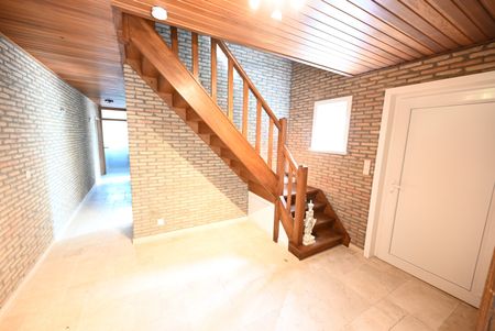 ALLEENSTAANDE & ZEER RUIME (246m²) villa - Foto 4