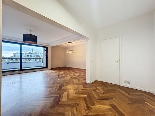 Appartement te huur - Photo 1