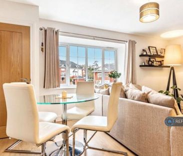 2 bedroom flat to rent - Photo 1