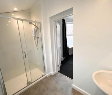 7 bedroom house share to rent - Photo 3