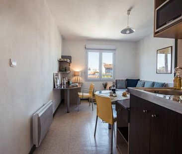 T1 de 18 à 21,5 m² pour un loyer de 390 à 510€ par mois - Photo 3