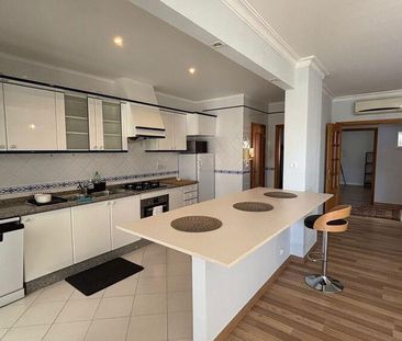 3 Bedroom Apartment with parking, Bairro do Rosário, Cascais - Photo 4