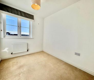 4 bedroom terraced house to rent - Photo 5