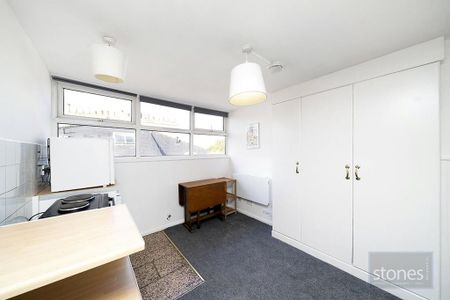 Studio to rent - Photo 3