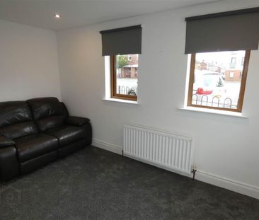 Flat 1 351a Beersbridge Road, Belfast, BT5 5DS - Photo 1