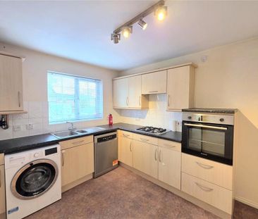 2 bedroom terraced house to rent - Photo 4