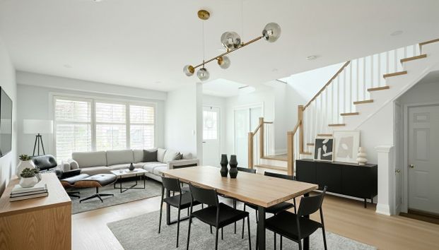 For Lease - 5617 Thorn Lane, Burlington, Ontario - Photo 1