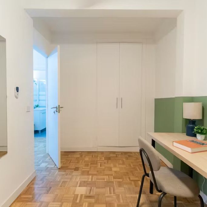 Avenida de la Ciudad de Barcelona, Madrid, Community of Madrid 28007 - Photo 1