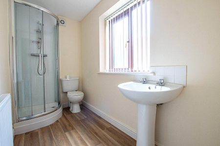 2 bedroom apartment to rent - Photo 5