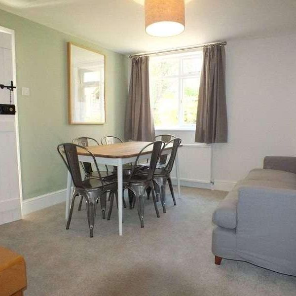 Paddock Road, Caversham, Reading, Berkshire, RG4 - Photo 1
