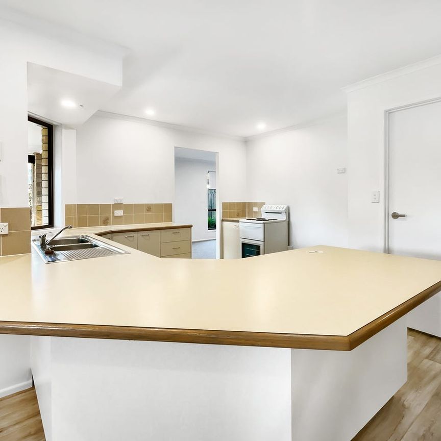 2 Street Frontage - Spacious Home - Photo 1