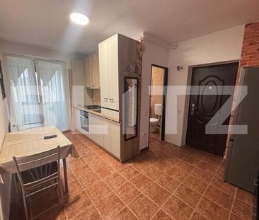 Apartament cu 2 camere, 34 mp, zona Porii - Fotografie 5