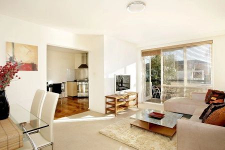 Unit 6/23 St Georges Road, Armadale. - Photo 3