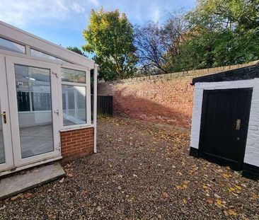 West Crescent, Darlington, DL3 - Photo 4