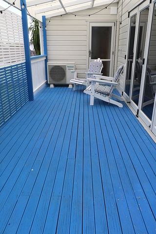 Fully Renovated - Free Internet and Washer/Dryer - Photo 5