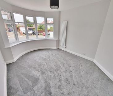 3 bedroom semi-detached bungalow to rent - Photo 1