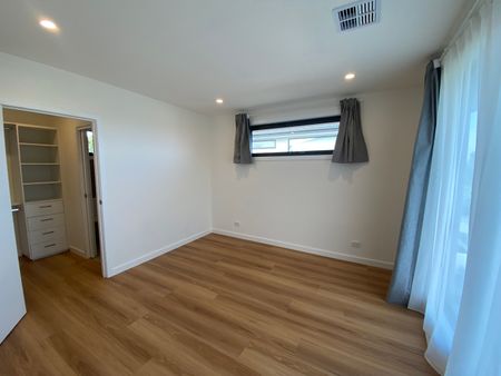 126 Cavanagh Street, Cheltenham VIC 3192 - House For Rent | Domain - Photo 5