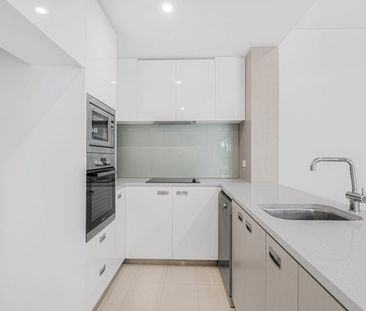 Great Location - Photo 4