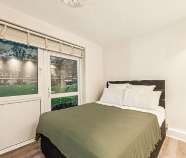 3 bedroom flat to rent - Photo 4