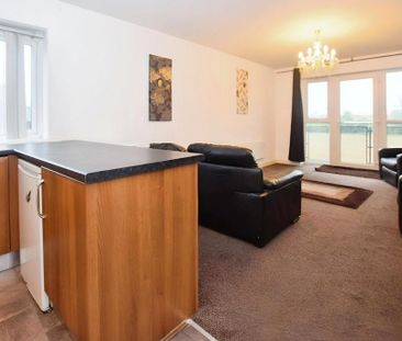 2 bedroom flat to rent - Photo 5
