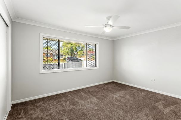 11 Canberra Street - Photo 1